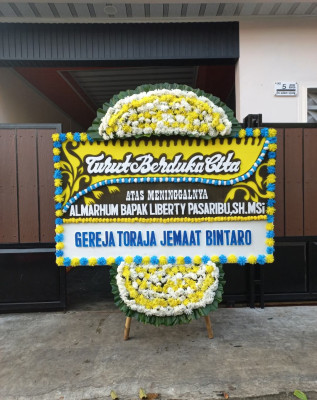 Papan Bunga Duka di Morotai Jaya